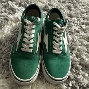 OFF THE SHITS // REVENGE X STORM